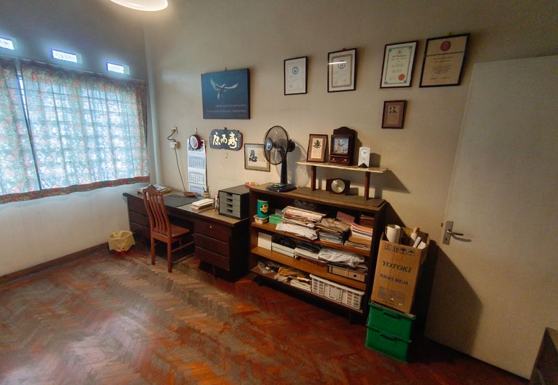 OUG/Taman United 2 Storey Bungalow High Hill Area