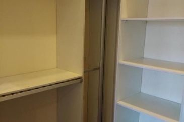 Oug/Happy Garden 2 Storey Gated Guarded Terrace House For Rent