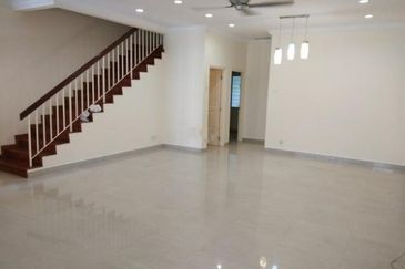 Oug/Happy Garden 2 Storey Gated Guarded Terrace House For Rent