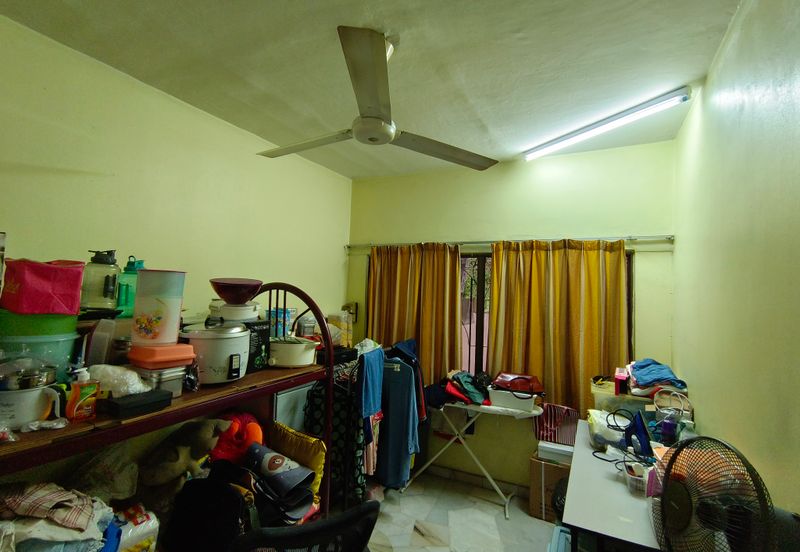 Oug 2 Storey Bungalow High Hill Area for Sale