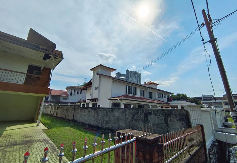 OUG 2 Storey Corner Bungalow Suitable for Business Usage