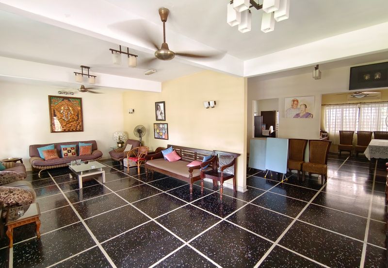 Oug/Taman United Renovated 2 Storey Bungalow High Hill Area for Sale