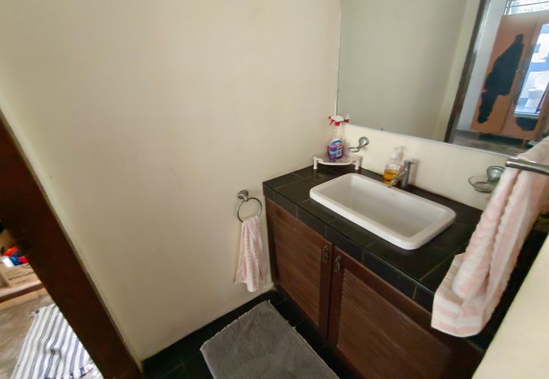 Oug/Taman United Renovated 2 Storey Bungalow High Hill Area for Sale