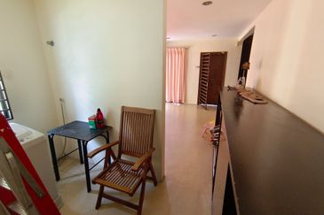 Oug/Taman United Renovated 2 Storey Bungalow High Hill Area for Sale