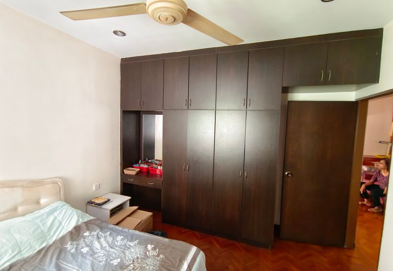 Oug/Taman United Renovated 2 Storey Bungalow High Hill Area for Sale