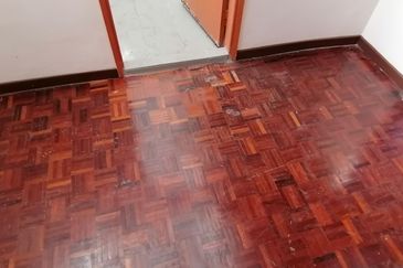 Oug 2 Storey Terrace House For Rent