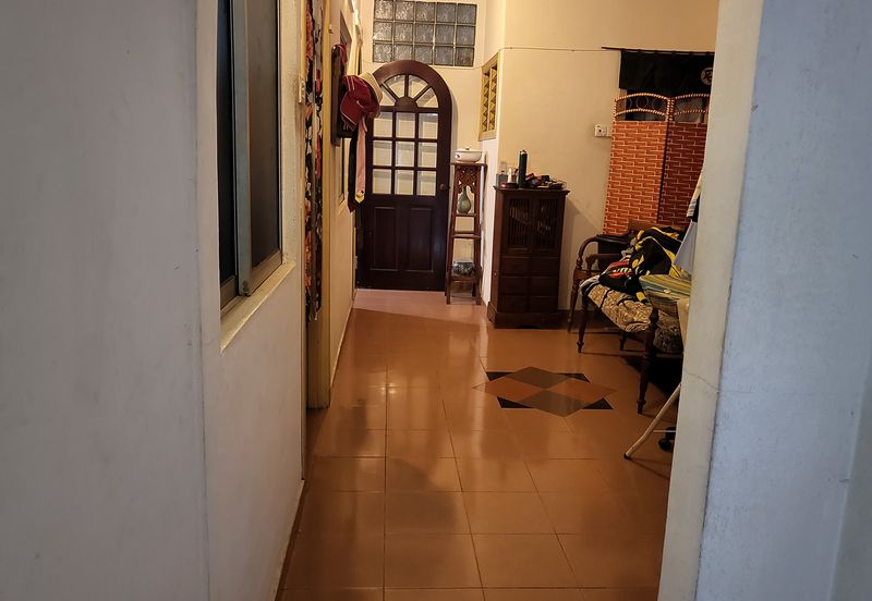 Oug/Happy Garden 1 Storey Terrace House For Sale