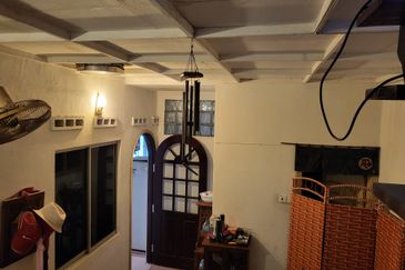 Oug/Happy Garden 1 Storey Terrace House For Sale