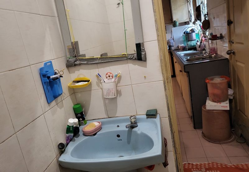 Oug/Happy Garden 1 Storey Terrace House For Sale