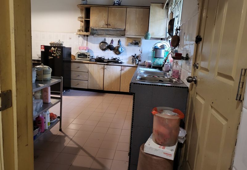 Oug/Happy Garden 1 Storey Terrace House For Sale