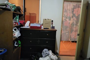 Oug/Happy Garden 1 Storey Terrace House For Sale