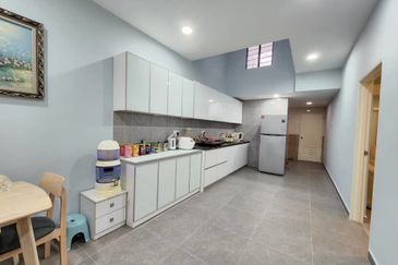 OUG/Happy Garden 1 Storey Full New Renovated House For Sale