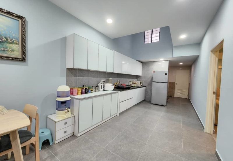 OUG/Happy Garden 1 Storey Full New Renovated House For Sale