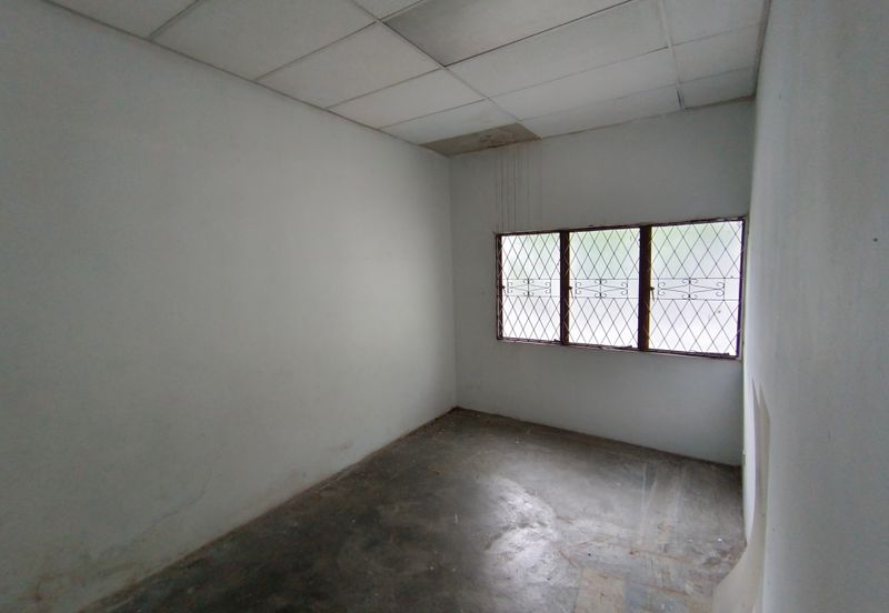 Sri Petaling Top Floor Office For Rent