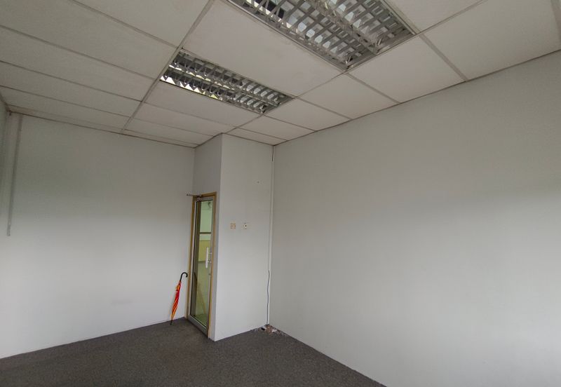 Sri Petaling Top Floor Office For Rent