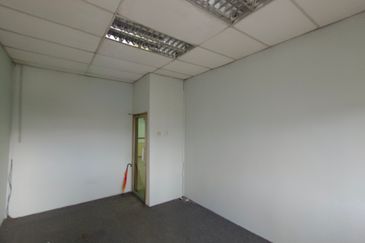 Sri Petaling Top Floor Office For Rent