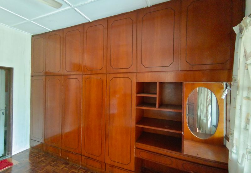 OUG/Happy Garden Freehold 2 Storey Terrace House For Sale