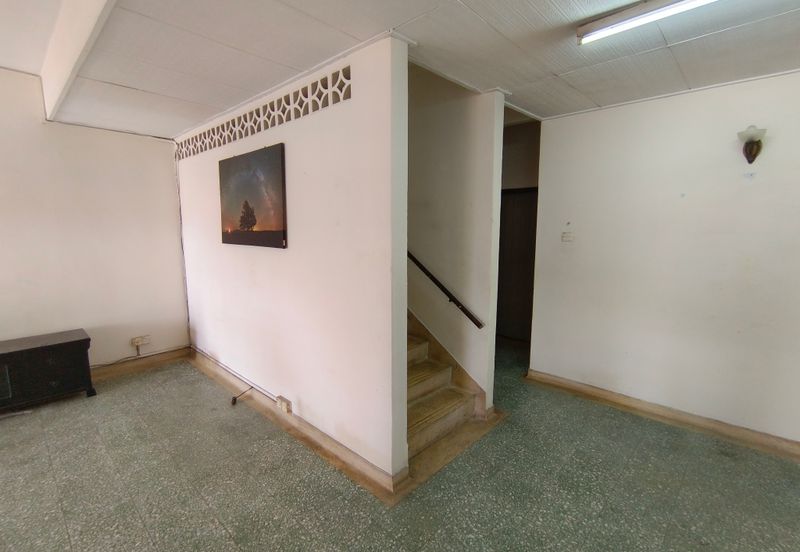 OUG/Happy Garden Freehold 2 Storey Terrace House For Sale