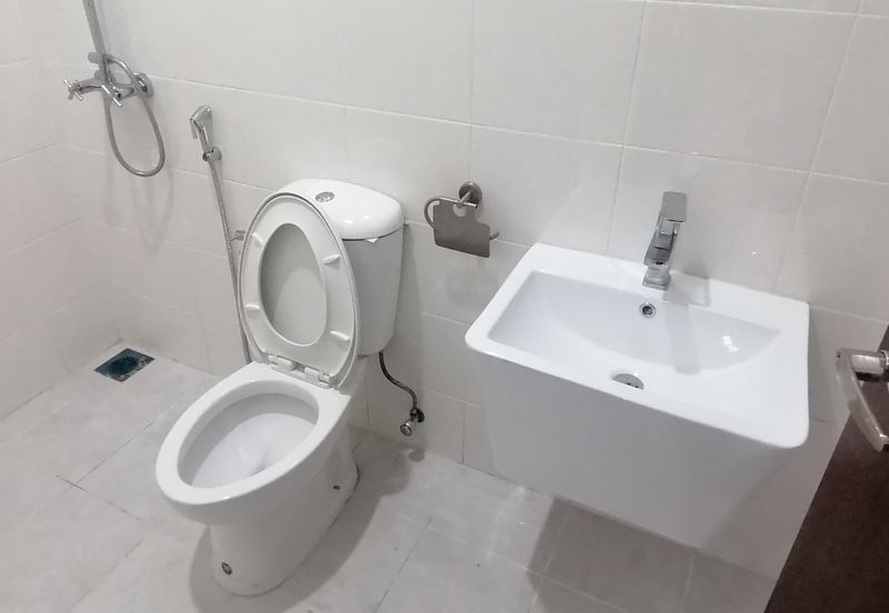 Oug/Happy Garden New Gated Guarded 4.5 Storey Terrace House For Rent