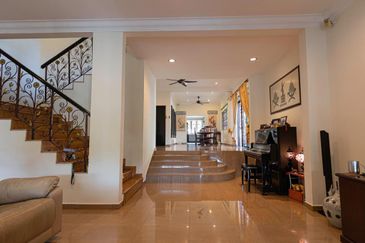 Oug/Taman Yarl 2 Storey Semi D For Sale