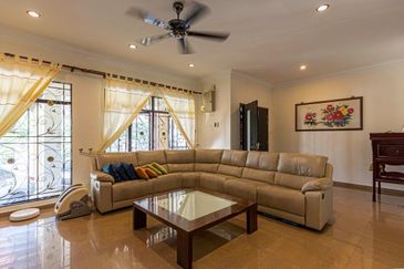 Oug/Taman Yarl 2 Storey Semi D For Sale