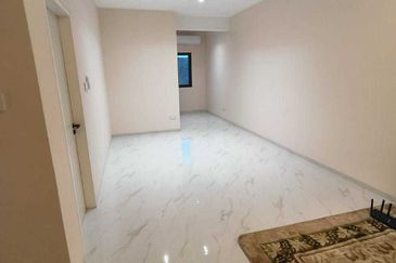 Oug Newly Rebuilt 3 Storey Terrace House For Sale