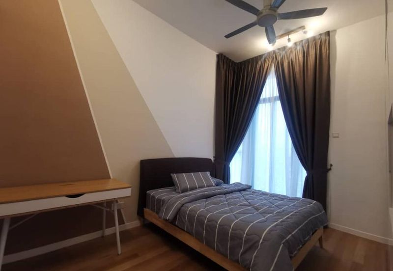 Waltz Residences @ Paradigm Garden City