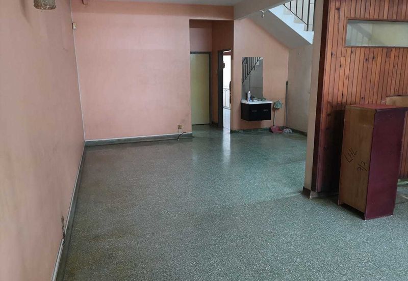 Oug 2 Storey Terrace House For Sale