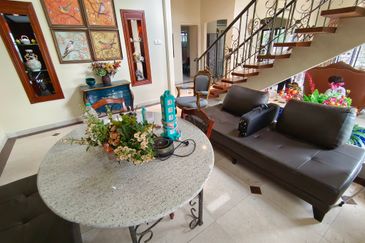 Taman Desa Jalan Kelang Lama 2 Storey Corner Full Furnished Bungalow For Rent