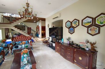 Taman Desa Jalan Kelang Lama 2 Storey Corner Full Furnished Bungalow For Rent