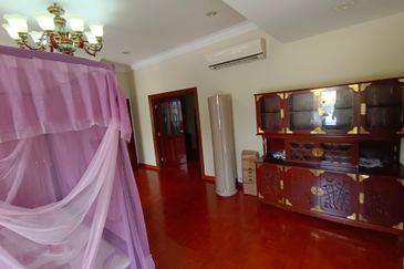 Taman Desa Jalan Kelang Lama 2 Storey Corner Full Furnished Bungalow For Rent