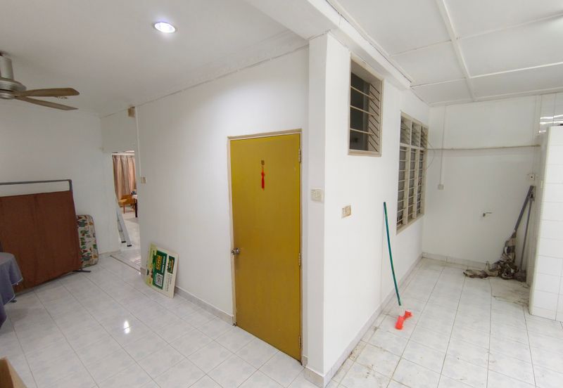 OUG 2 Storey Terrace Biggest Layout For Sale