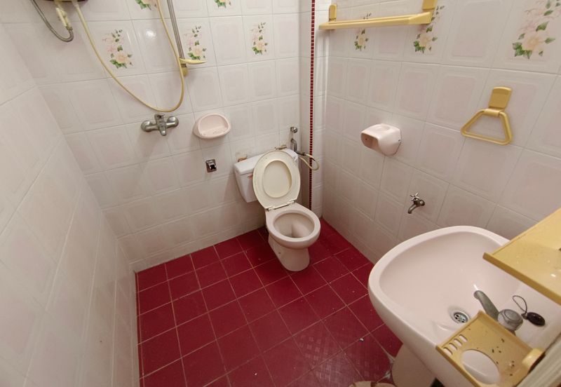 OUG 2 Storey Terrace Biggest Layout For Sale