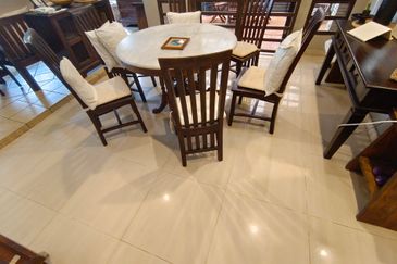 Oug/Taman Yarl 2 Storey Semi D Well Kept House For Sale