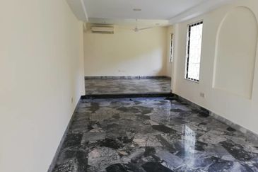 Oug/Taman Yarl Corner 2 Storey Bungalow For Sale