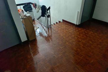 Oug 2 Storey Terrace House For Rent