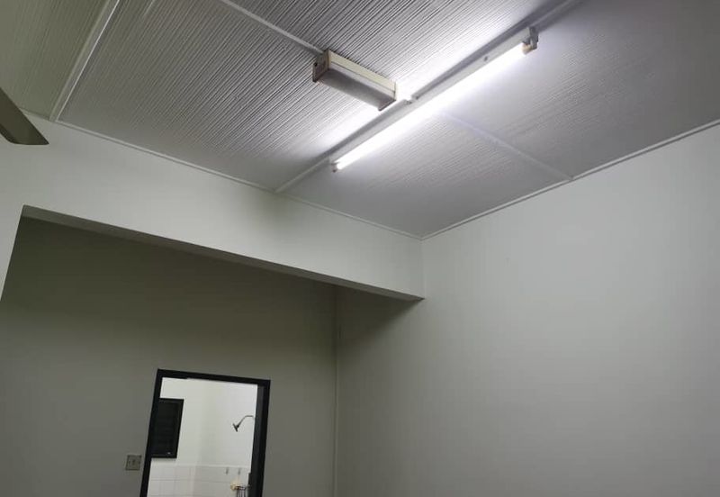 Oug 2 Storey Terrace House For Rent