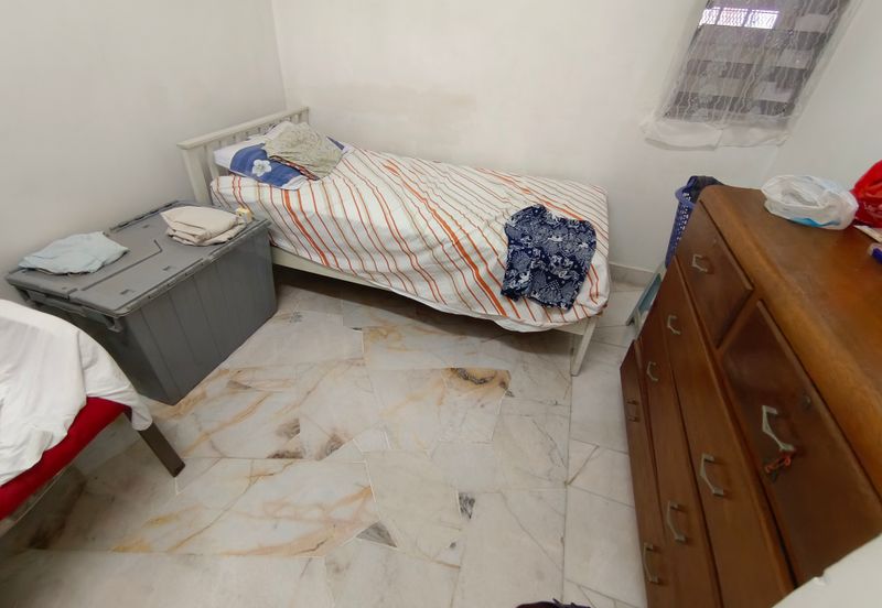 Oug 2 Storey Guarded Terrace House For Sale