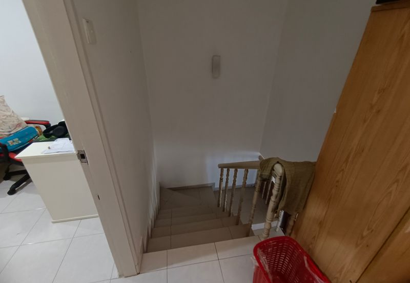 Oug 2 Storey Guarded Terrace House For Sale