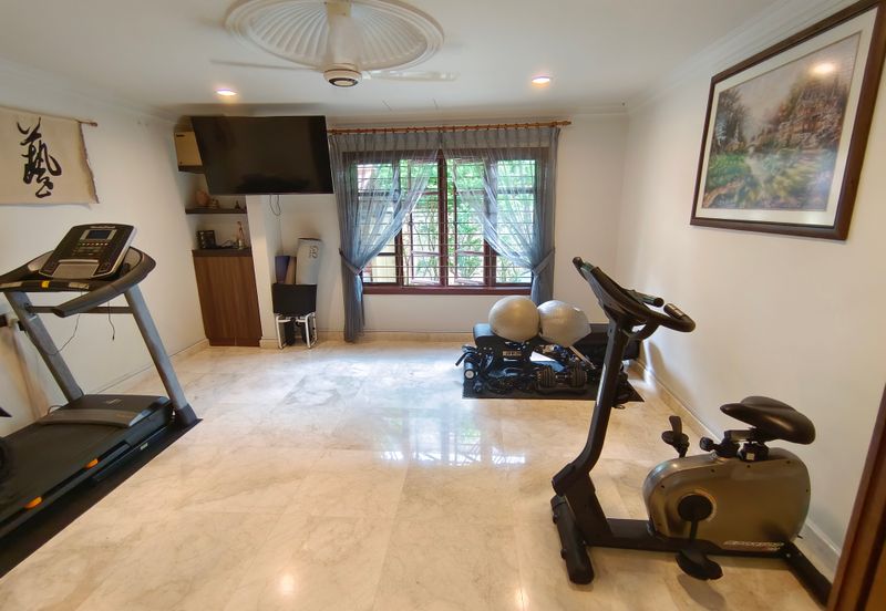 Oug Unique 2 Storey Bungalow For Sale