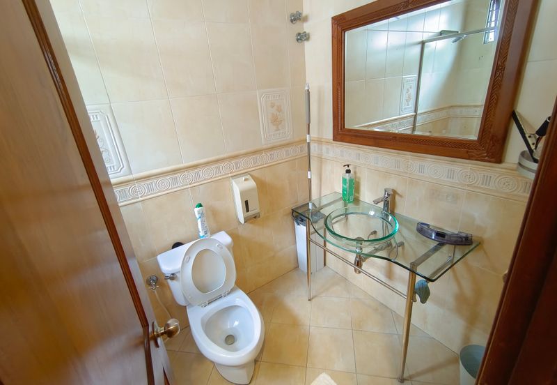 Oug Unique 2 Storey Bungalow For Sale