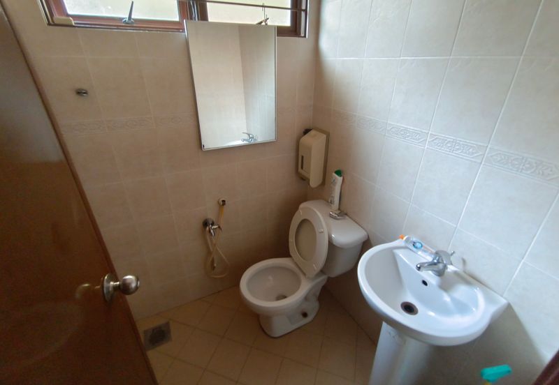 Oug Unique 2 Storey Bungalow For Sale