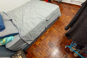 Oug 2 Storey Terrace Basic House For Rent