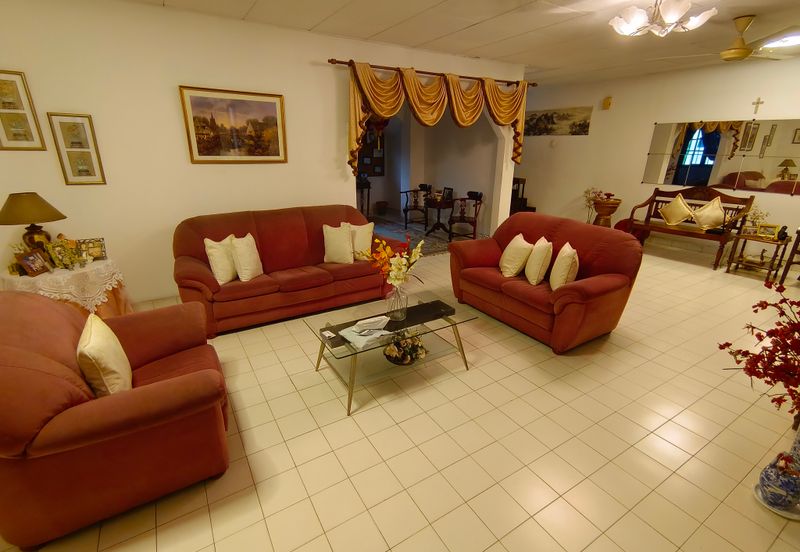 Oug/Tan Yew Lai 4 Storey Semi D Gated Guarded With High Hill View For Sale