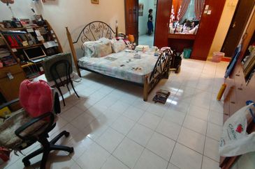 Oug/Tan Yew Lai 4 Storey Semi D Gated Guarded With High Hill View For Sale