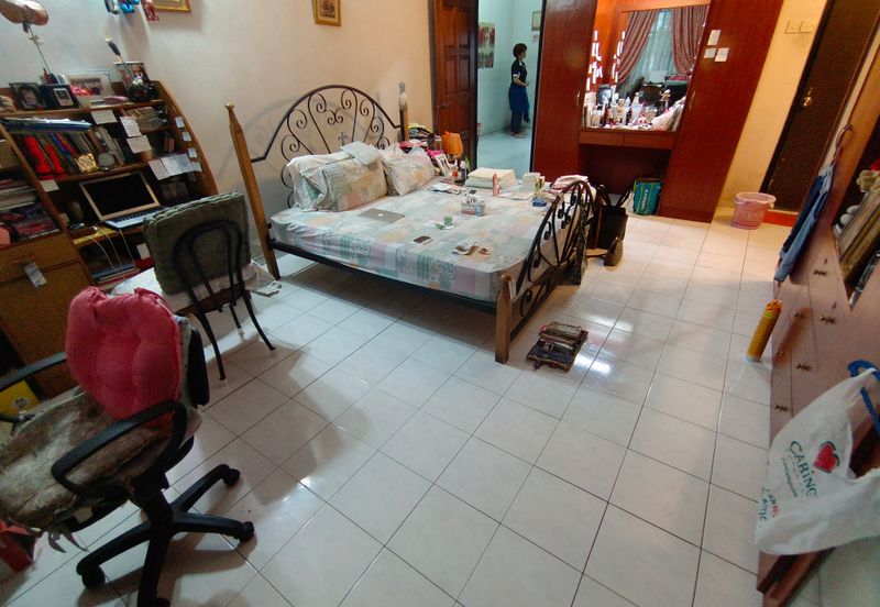 Oug/Tan Yew Lai 4 Storey Semi D Gated Guarded With High Hill View For Sale