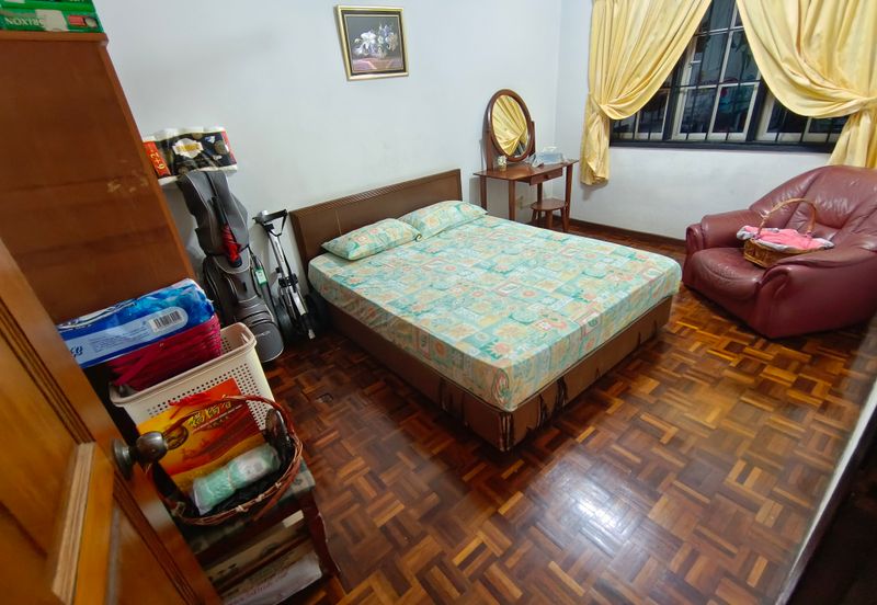 Oug/Tan Yew Lai 4 Storey Semi D Gated Guarded With High Hill View For Sale