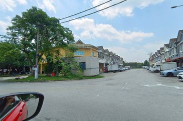 Taman Kinrara Seksyen 2