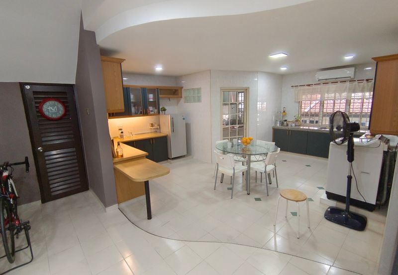 Oug/Sri Petaling 2 Storey Renovated Terrace House For Rent