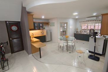 Oug/Sri Petaling 2 Storey Renovated Terrace House For Rent